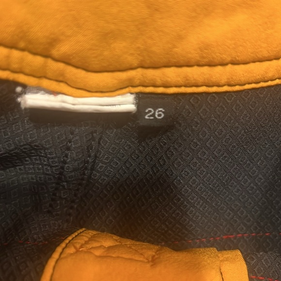 Green lines board short size 26. Great for teenage boys - Picture 4 of 7